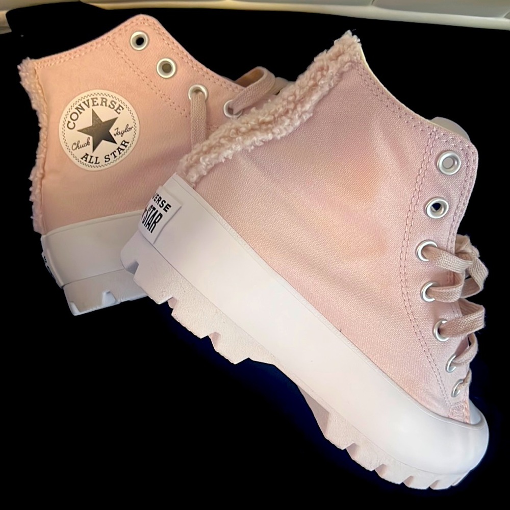 Brand new pale pink converse platforms